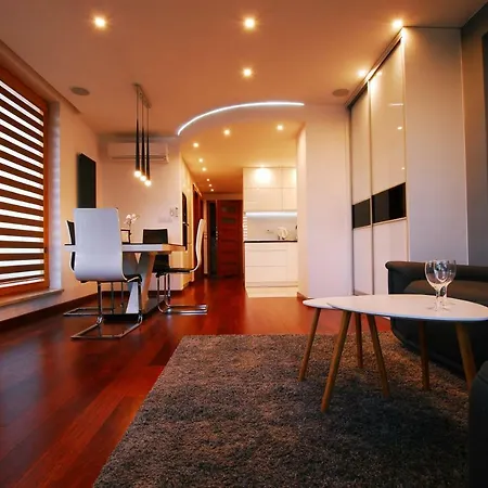 Exclusive Staylikehome *