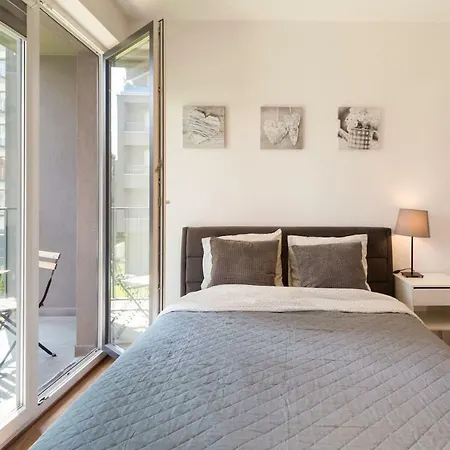 Exclusive Staylikehome Krakau